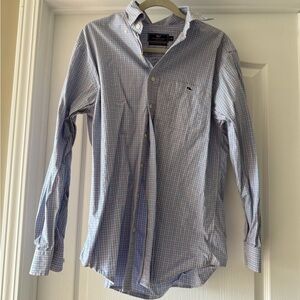 Vineyard Vines men’s classic fit tucker shirt